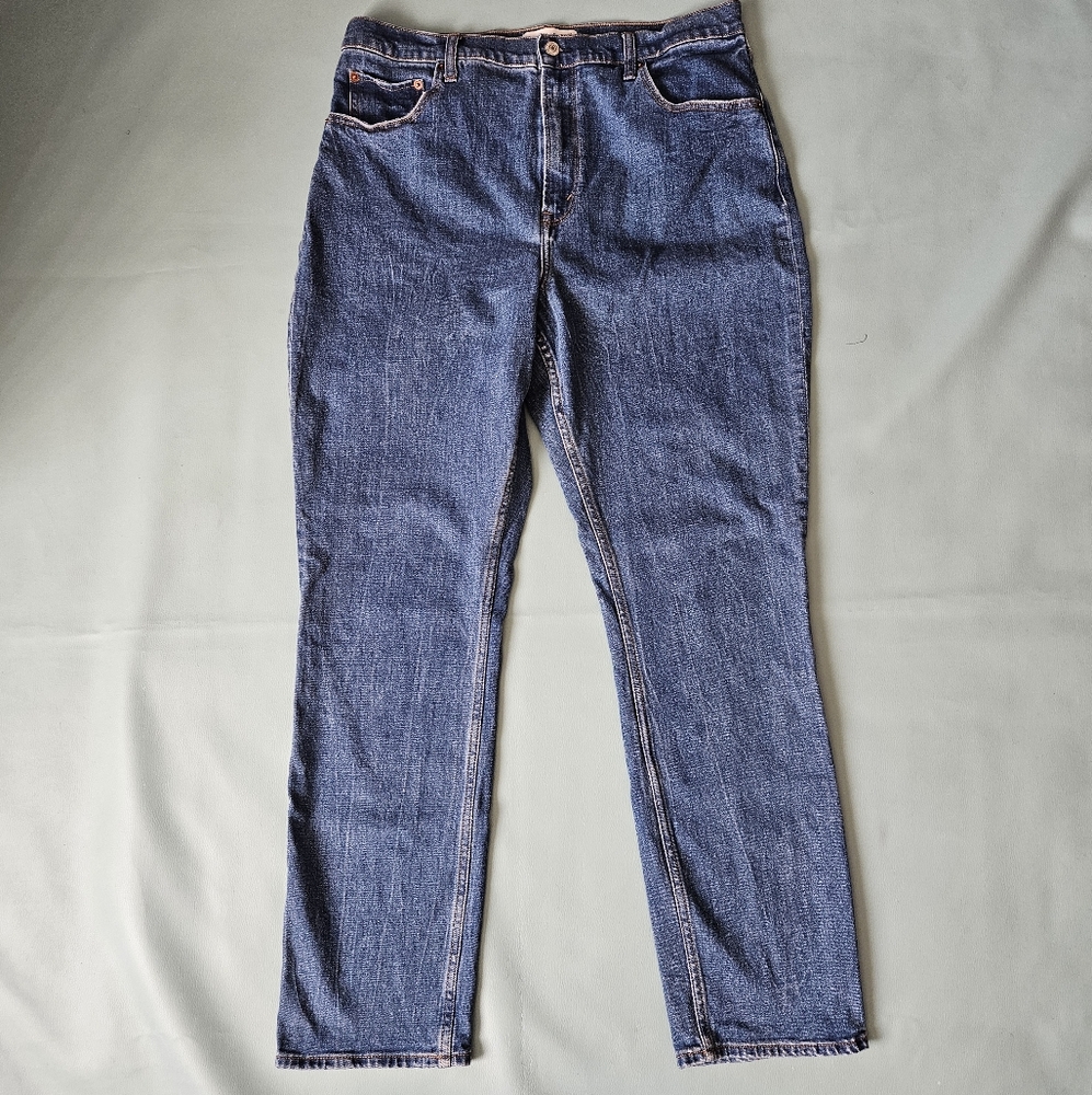 Abercrombie & Fitch Curve Love The '90s Slim Straight Ultra High Rise Jeans - Picture 2 of 12
